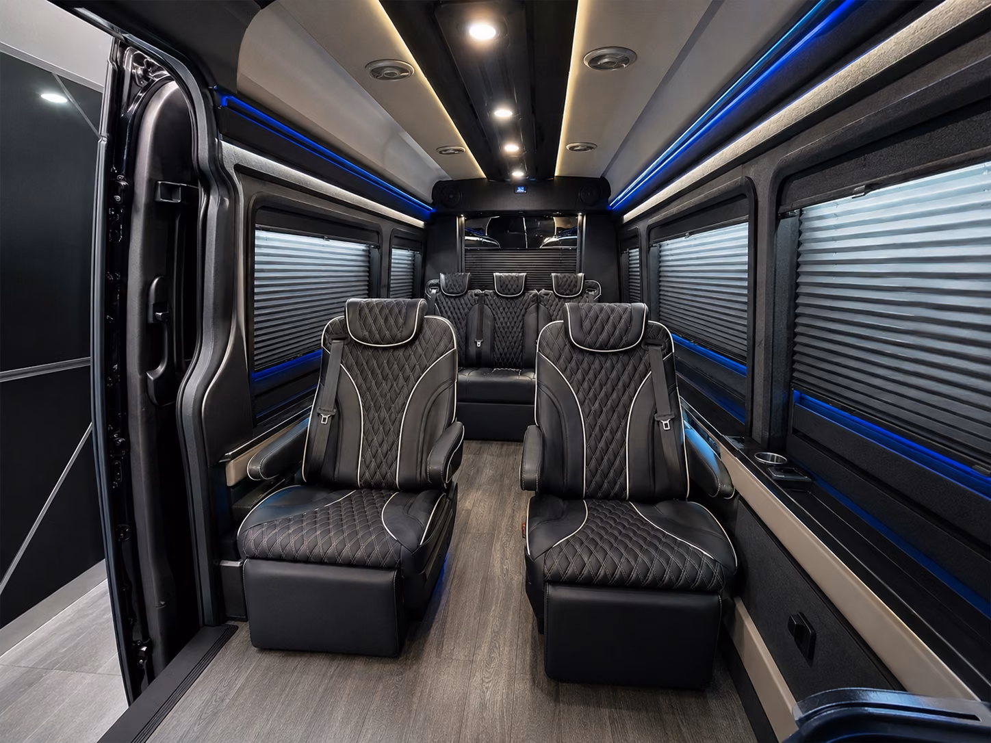 corporate and government airport transfers serving alexandria virginia